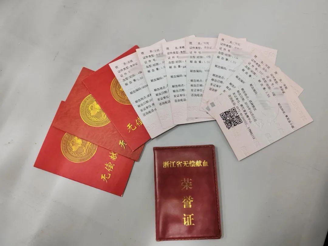 恭喜,长跑8年终于结婚了!婚宴上新郎基本不喝,原来心里有事 恭喜,长跑8年终于结婚了!婚宴上新郎基本不喝,原来心里有事