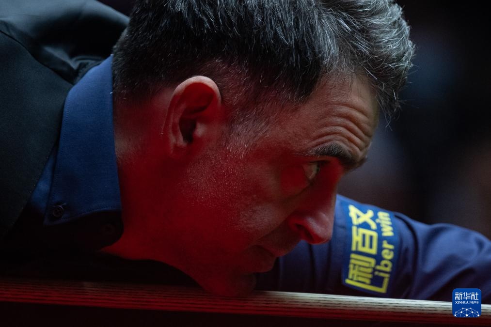 斯诺克澳门大师邀请赛：傅家俊不敌奥沙利文