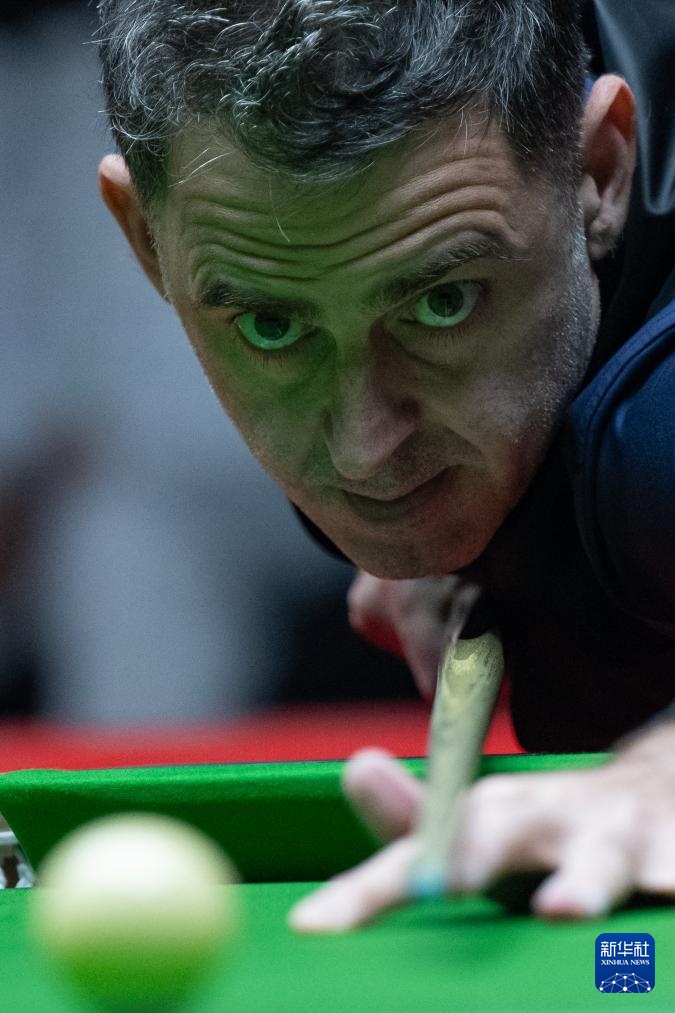 斯诺克澳门大师邀请赛：傅家俊不敌奥沙利文