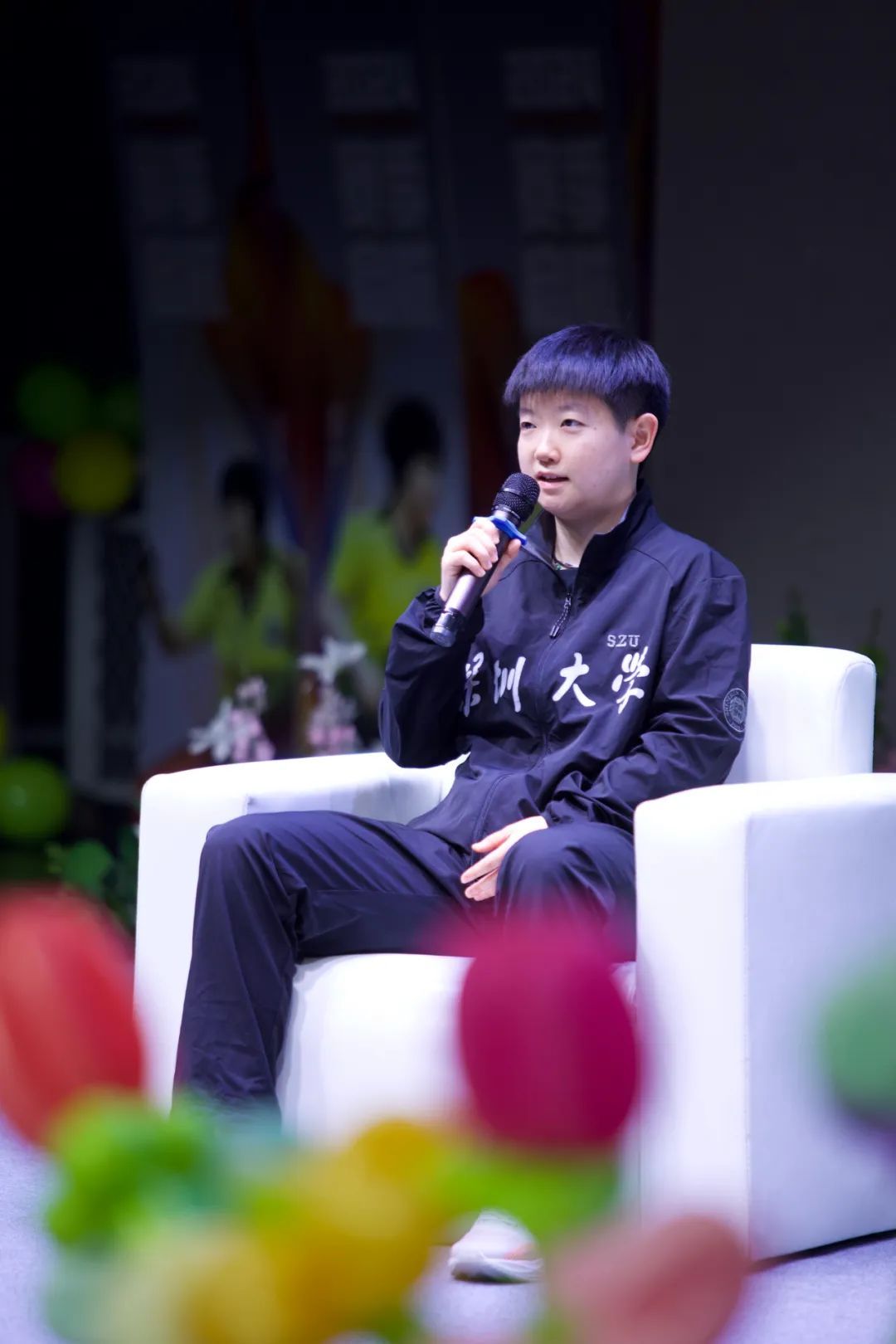 孙颖莎现身深圳！“坚持你所热爱，追逐你所相信”