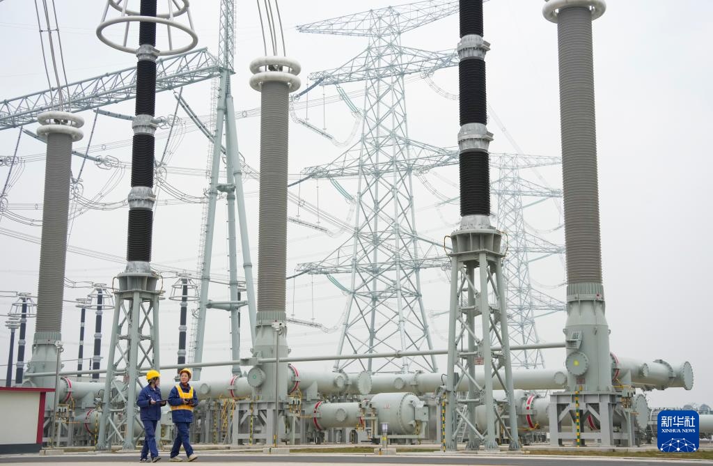 川渝1000千伏特高压交流工程投运