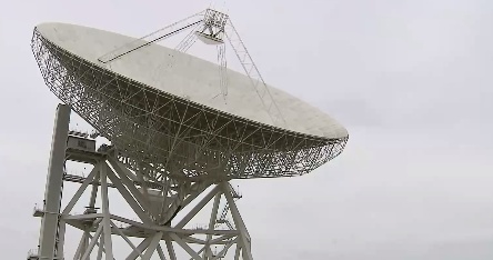 两大射电望远镜睁开“巨眼” 如何助力我国月球与深空探测？