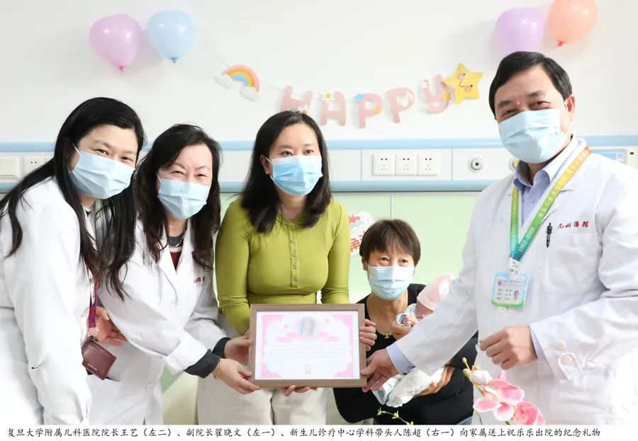 上海一早产儿：一斤不到巴掌大小，全身皮肤像胶冻...成功挑战生命极限！