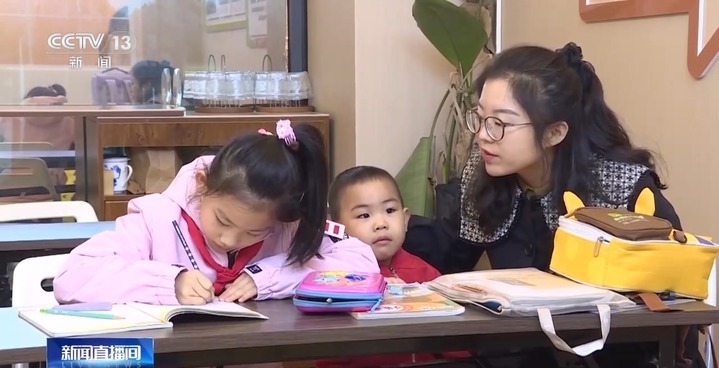 生育补贴怎么补？“带娃难”如何缓解？各地持续探索完善→