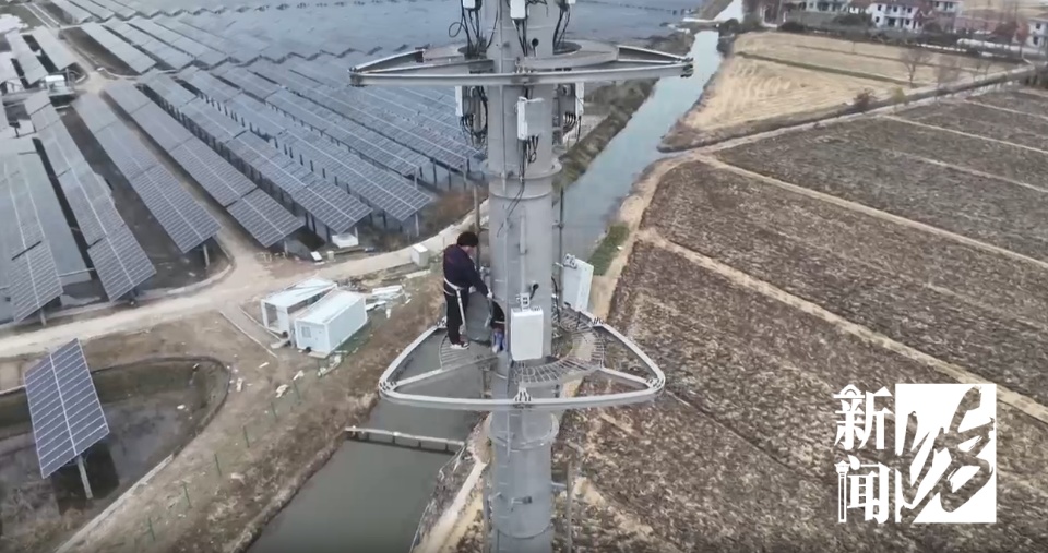 寒风极冻!沪一工人30米高空工作 回过神发现腿软下不来 寒风极冻!沪一工人30米高空工作 回过神发现腿软下不来