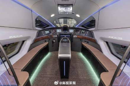 骄傲转发！中国CR450动车组样车发布