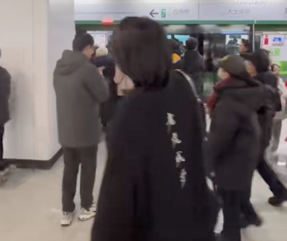 “以为是爆炸!”地铁贯通首日突发故障!南京地铁回应→ “以为是爆炸!”地铁贯通首日突发故障!南京地铁回应→