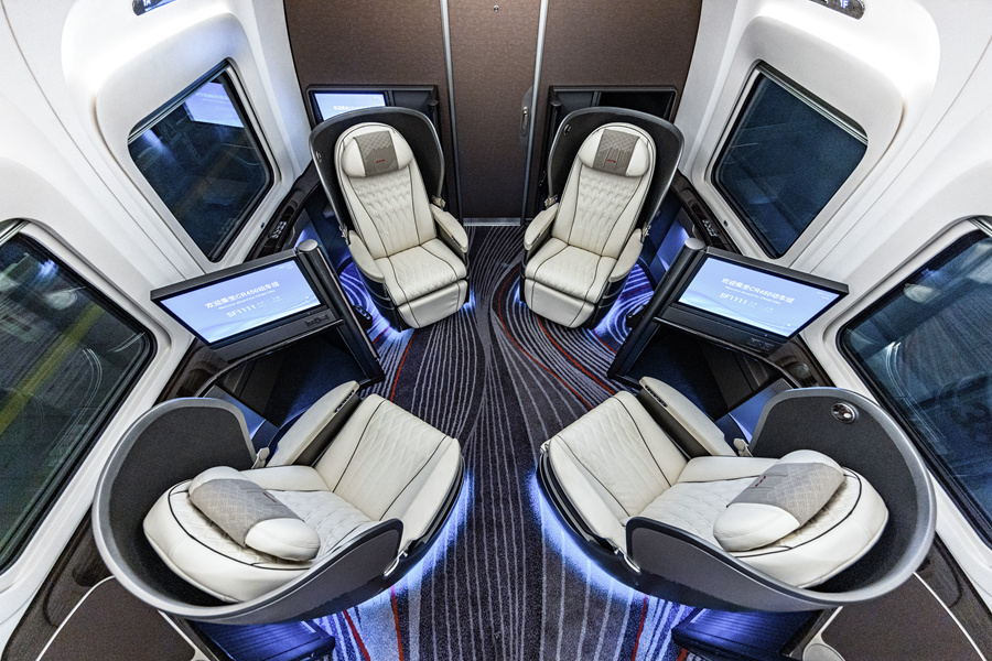 时速400公里！CR450动车组样车亮相