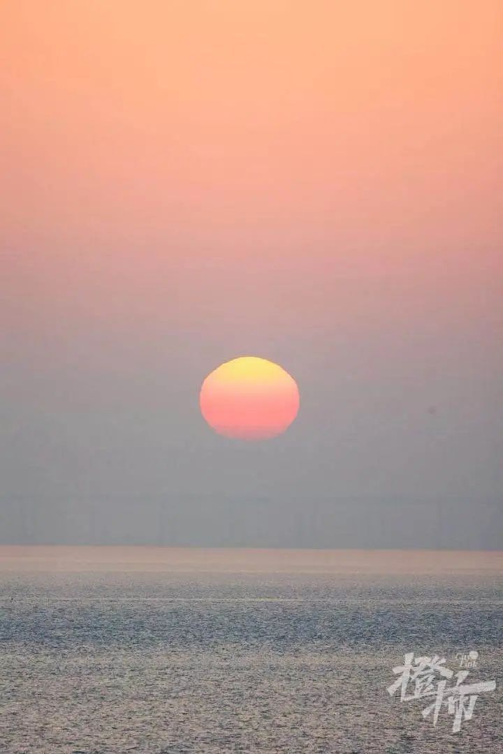 日出东方!2025年杭州第一个绝美日出,你看到了吗? 日出东方!2025年杭州第一个绝美日出,你看到了吗?