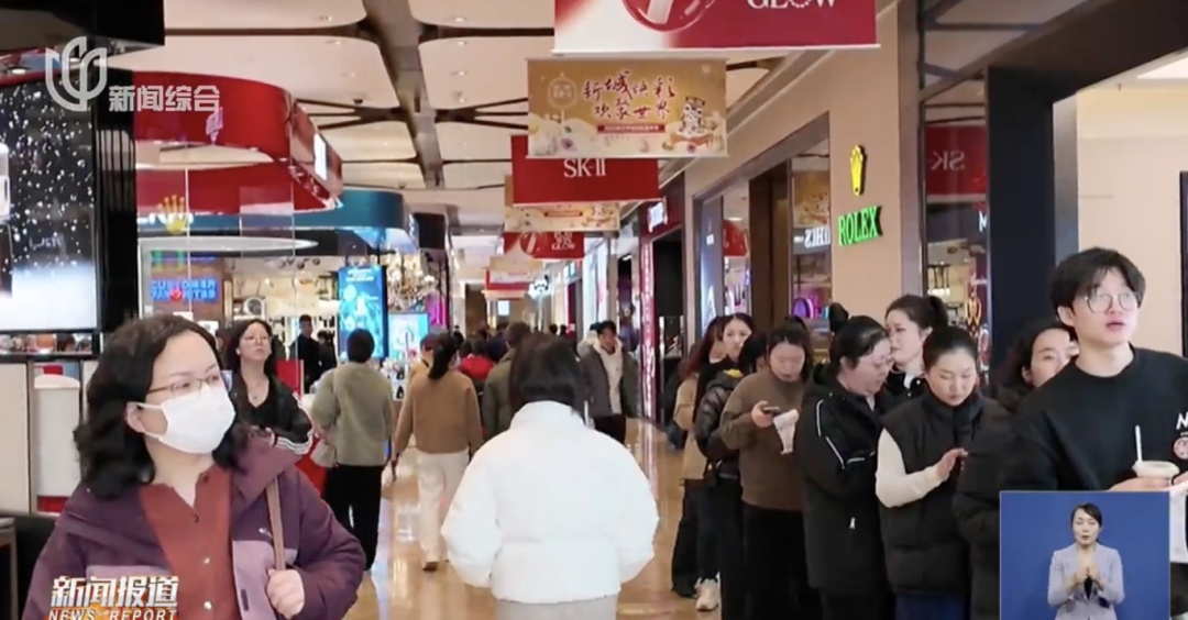 It's sold out! Some people reached 1.5 million as soon as they shot, and these places in Shanghai were crowded with three floors outside.