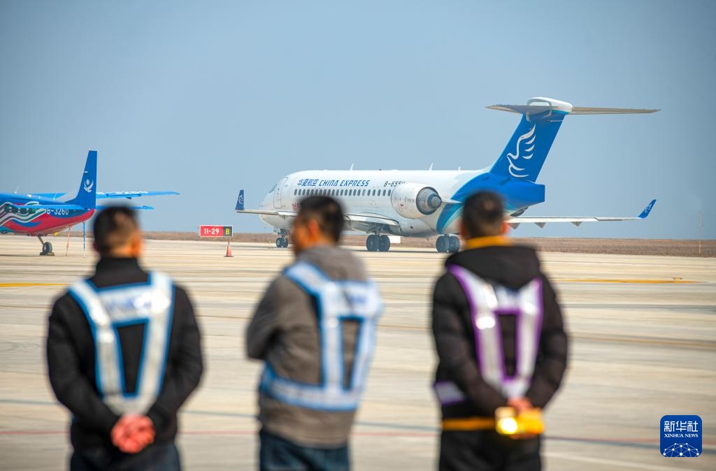 国产C909飞机在渝完成国产制动系统验证飞行