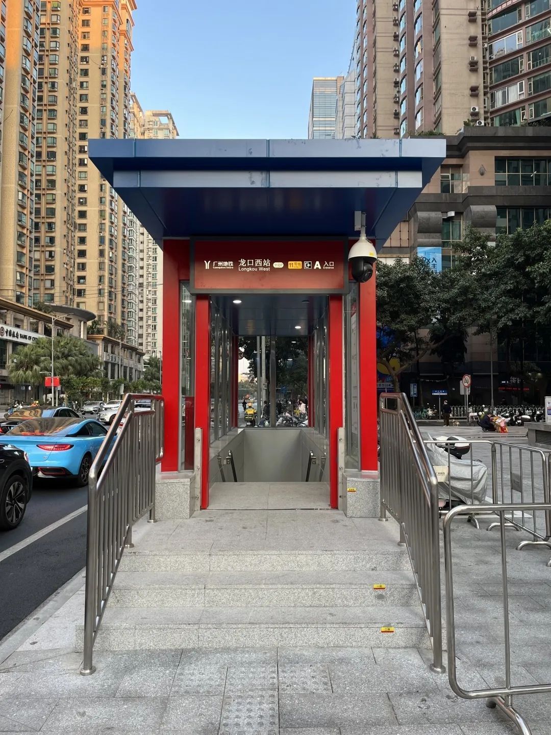 广州一地铁口,突然火了!权威解答→ 广州一地铁口,突然火了!权威解答→