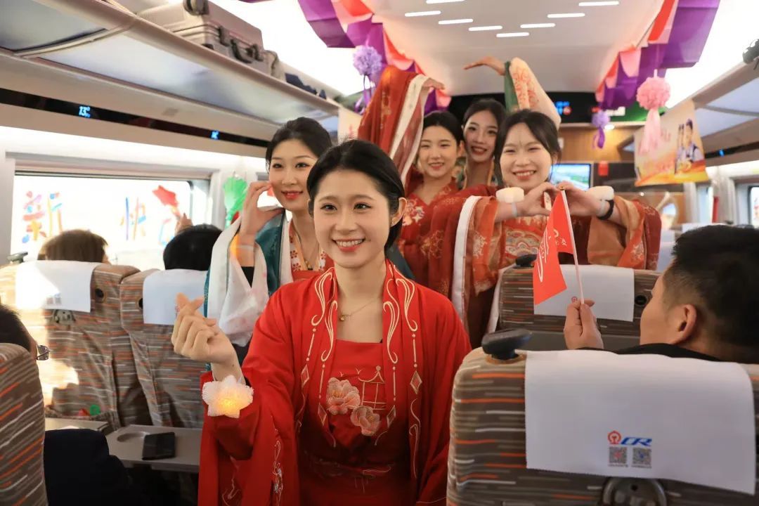 东北首开!沈阳——北京,高铁“升舱”! 东北首开!沈阳——北京,高铁“升舱”!