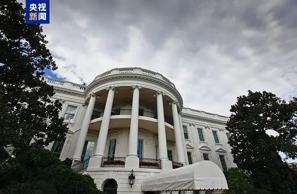 拜登发声：感到“愤怒和失望”