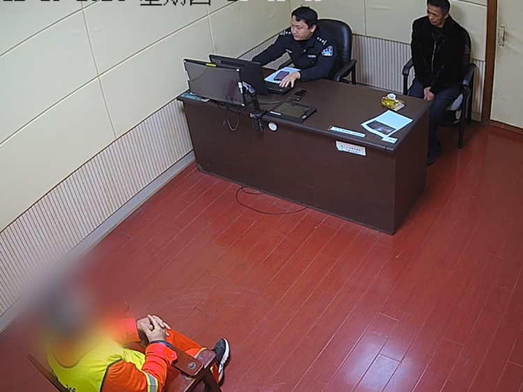 上海一男子为饱口腹之欲竟顺手“牵”羊，被抓时还在涮火锅