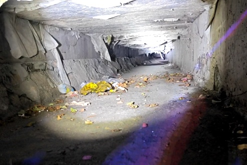 回错家啦！男子酒后钻进排水管道呼呼大睡，消防救援