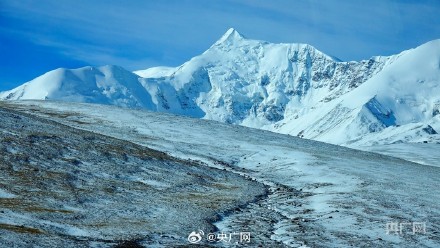 冬日阿尼玛卿雪山有多壮美 冬日阿尼玛卿雪山有多壮美
