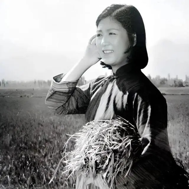 李瑞芳同志逝世，享年90岁