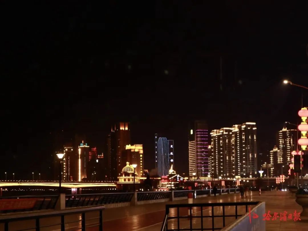 想看冰雪季“醉美”夜冰城？这份地图攻略快收藏——