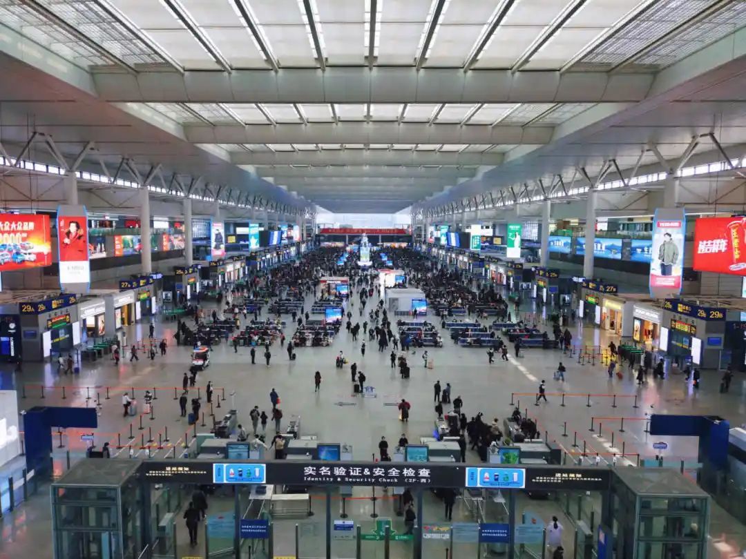 铁路上海站明起调图:增开列车创近年新高,上海南站进入“高铁时代” 铁路上海站明起调图:增开列车创近年新高,上海南站进入“高铁时代”