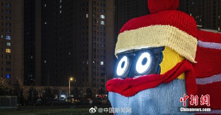 造型萌趣可爱石家庄火车头穿毛衣外套