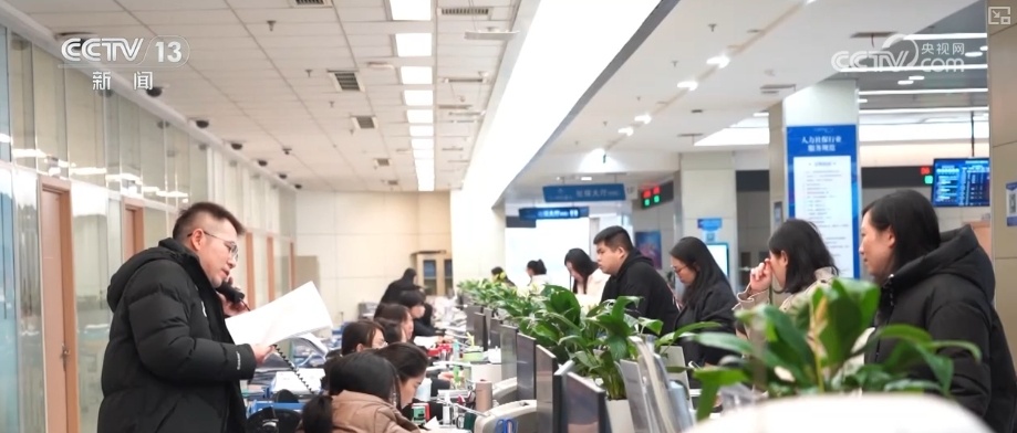 “川渝通办”涵盖更多民生高频服务事项 便利两地企业群众