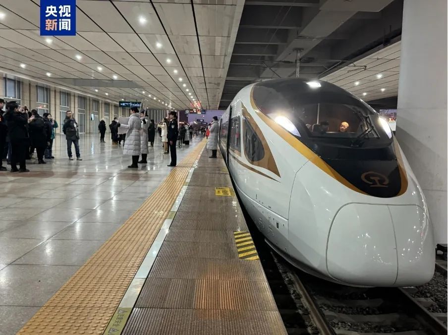 今起，全国铁路实施新运行图！深圳增开多趟列车→