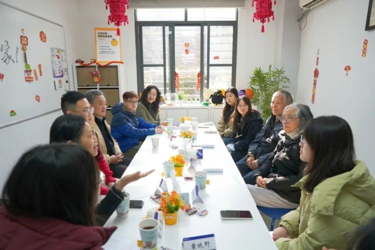 他们回应“乘地铁回复旦大学捐1亿元”！同学们写下40万字……