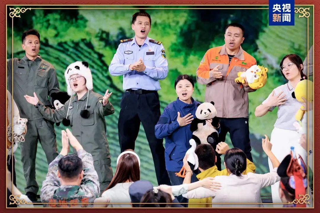 总台蛇年春晚完成首次彩排!快看有些什么亮点—— 总台蛇年春晚完成首次彩排!快看有些什么亮点——