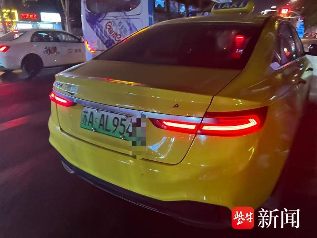 从南京站打出租车到红山动物园附近要28元?警方回应:疑似涉及黑车营运 从南京站打出租车到红山动物园附近要28元?警方回应:疑似涉及黑车营运