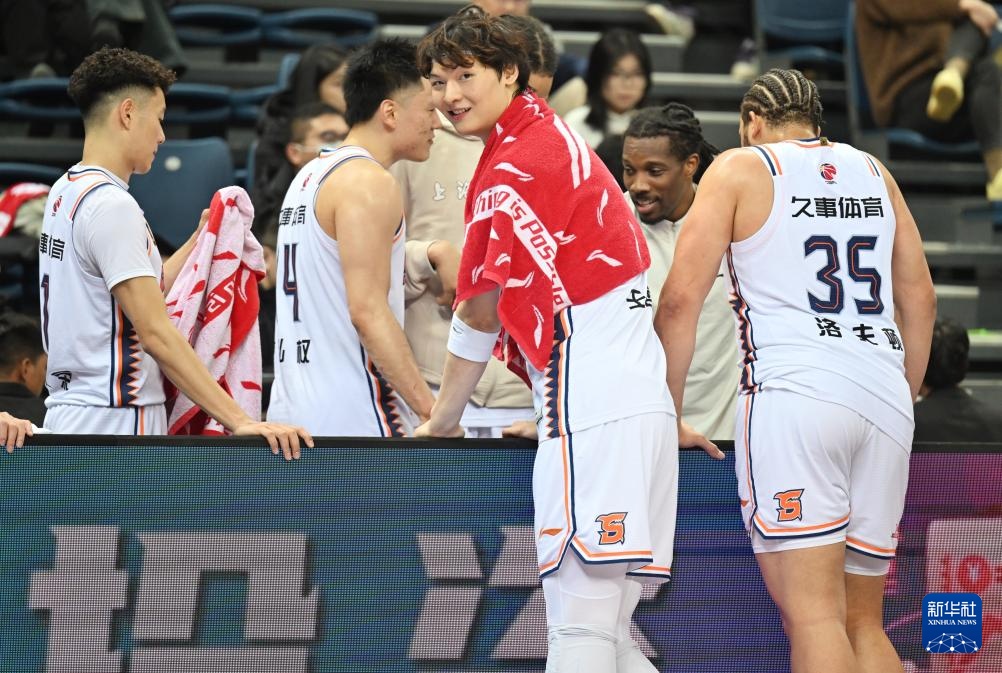 CBA常规赛：天津先行者不敌上海久事