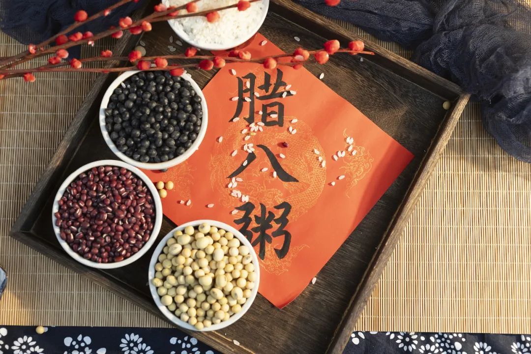 过了腊八就是年!腊八粥、腊八蒜有啥讲究?正确打开方式→ 过了腊八就是年!腊八粥、腊八蒜有啥讲究?正确打开方式→