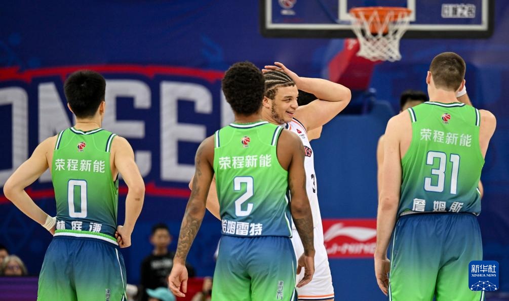 CBA常规赛：天津先行者不敌上海久事