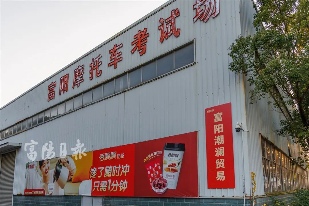 “小可爱”泛滥！男子头疼：没完没了，还抓不得