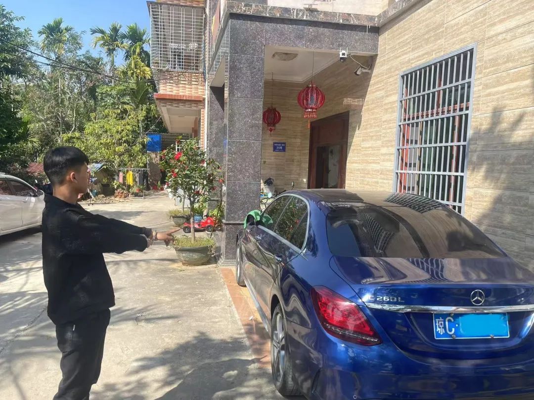 海南一地警方：林某某（男），被刑事拘留