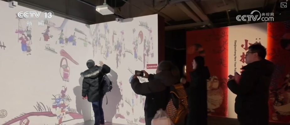 “忙年”节奏加快 赏灯游园感受越来越浓“年味”