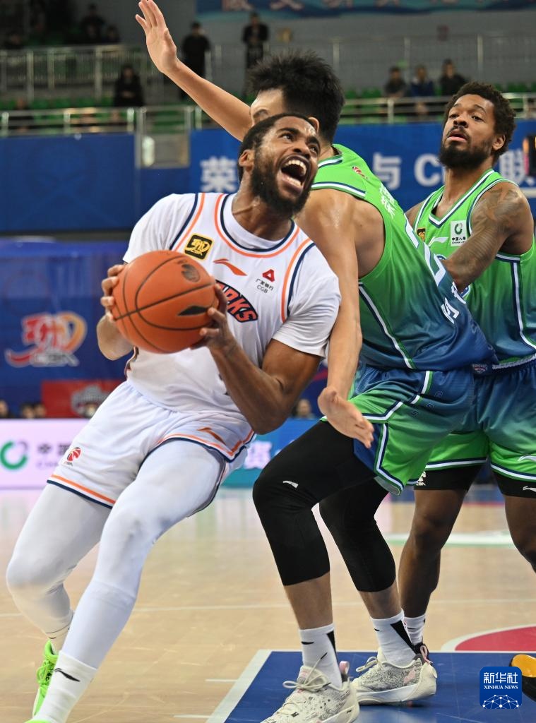 CBA常规赛：天津先行者不敌上海久事