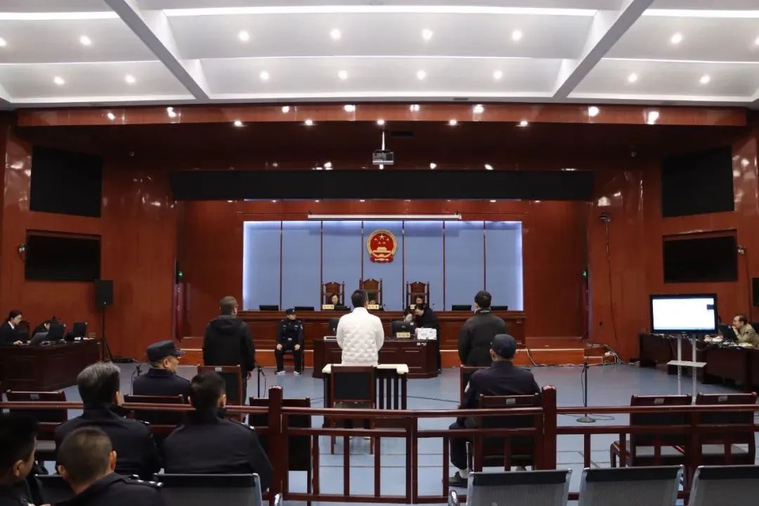 诈骗手段翻新:“假孙子”真骗子! 诈骗手段翻新:“假孙子”真骗子!