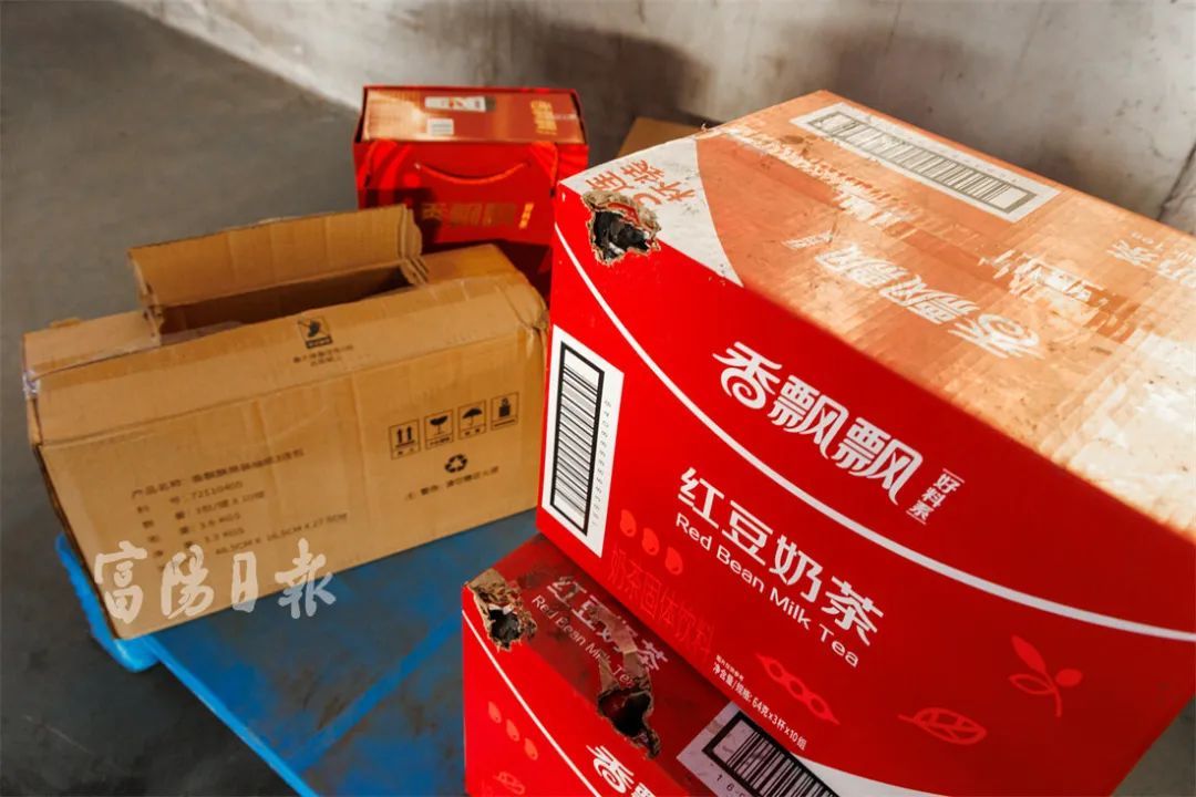 “小可爱”泛滥！男子头疼：没完没了，还抓不得