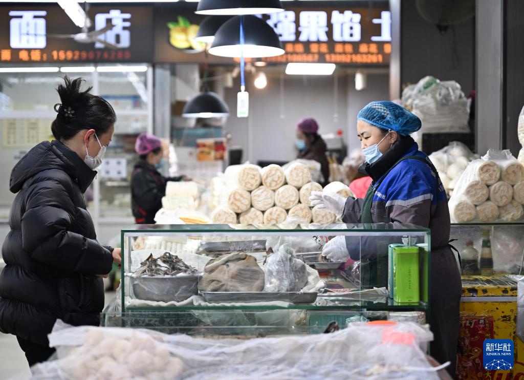陕西延安：备足货量供应节前市场