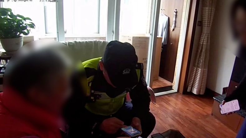 怎么越问越多?突然就失控!上海阿姨慌了:“我的1400万啊!”近期多人有相同遭遇 怎么越问越多?突然就失控!上海阿姨慌了:“我的1400万啊!”近期多人有相同遭遇