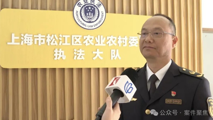 宠物殡葬店开在居民楼下，卡车上装火化炉！老板：知道不合法