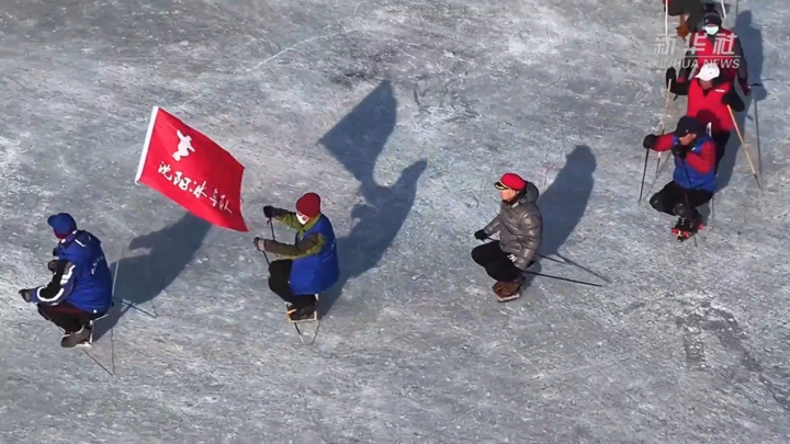 “单腿驴”“打雪球” ，这嘎达传统冰雪运动挺火