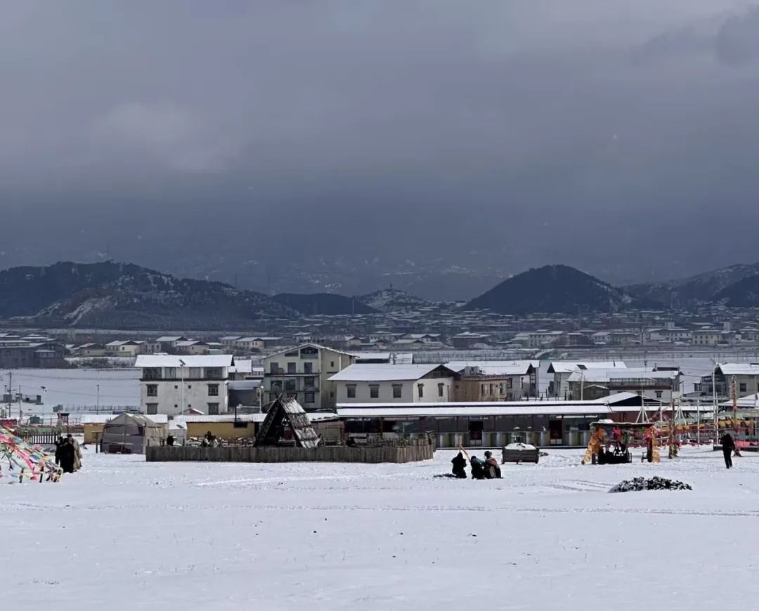 云南多地迎来2025年第一场雪！