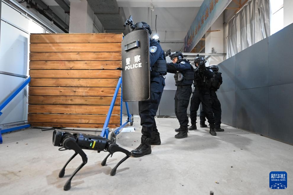 科技助力警用装备智慧升级