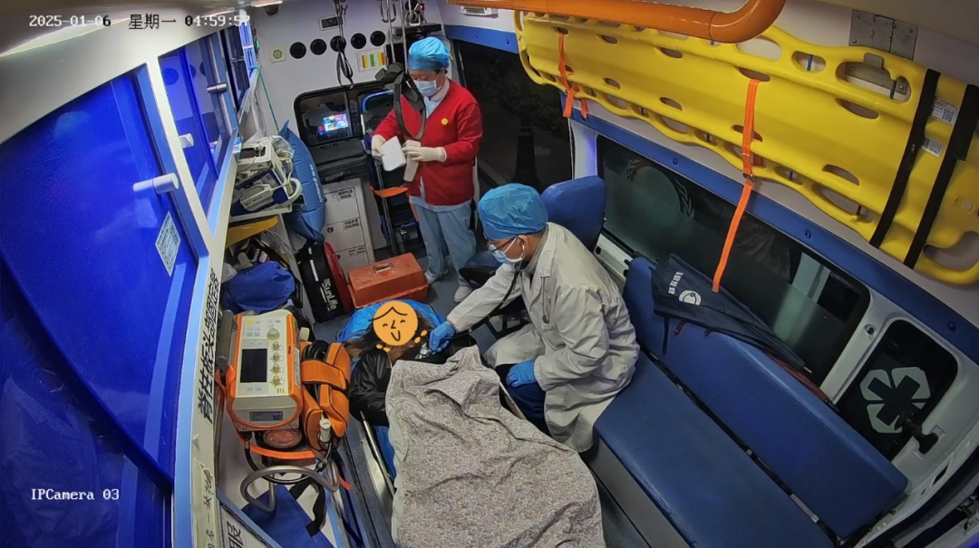 “咚、咚、咚、咚、咚、咚……”救回一命! “咚、咚、咚、咚、咚、咚……”救回一命!