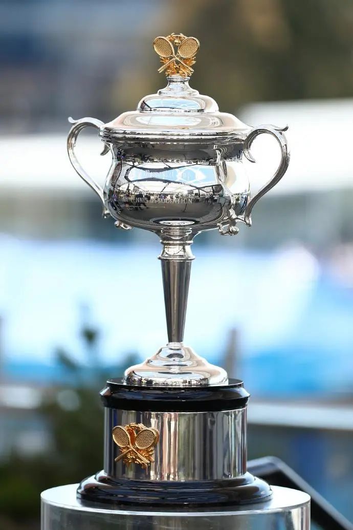 拼了!澳网抽签结果公布:郑钦文和“最大苦主”萨巴伦卡同区 拼了!澳网抽签结果公布:郑钦文和“最大苦主”萨巴伦卡同区