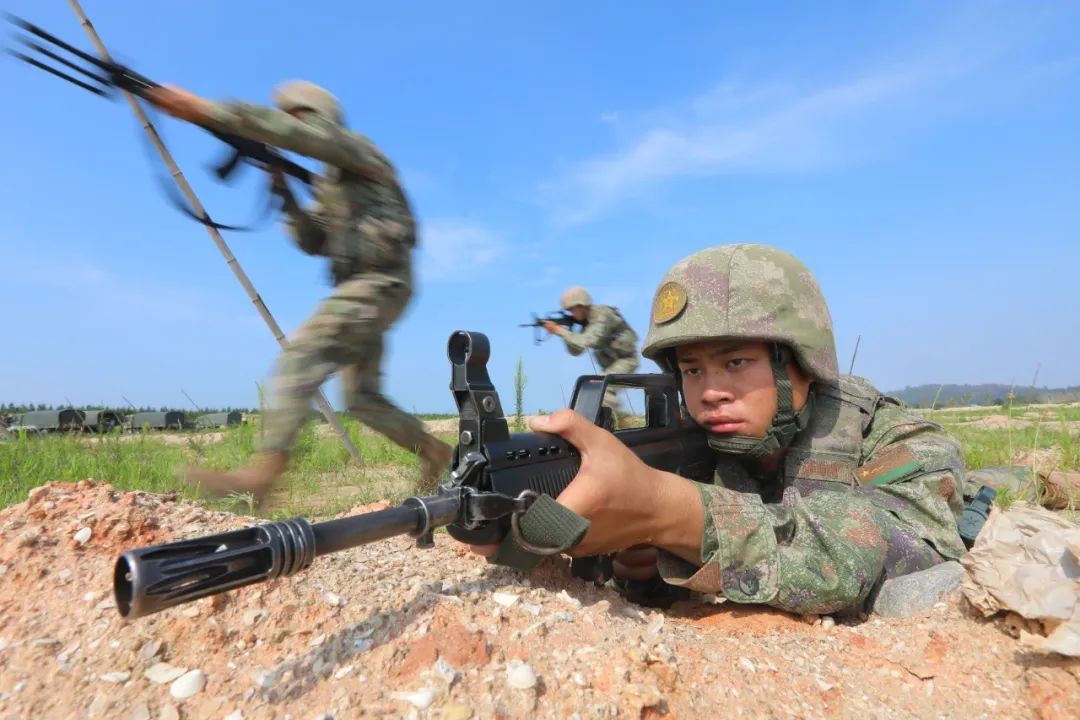 肖荣基,三等功! 肖荣基,三等功!
