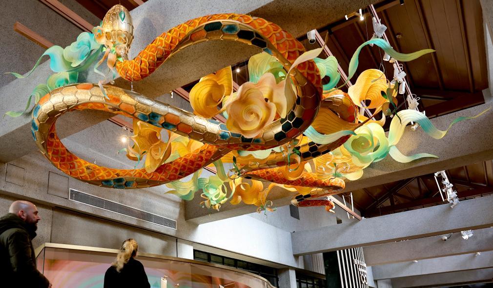 “灵蛇·生生不已”蛇年特展亮相上海张园 “灵蛇·生生不已”蛇年特展亮相上海张园