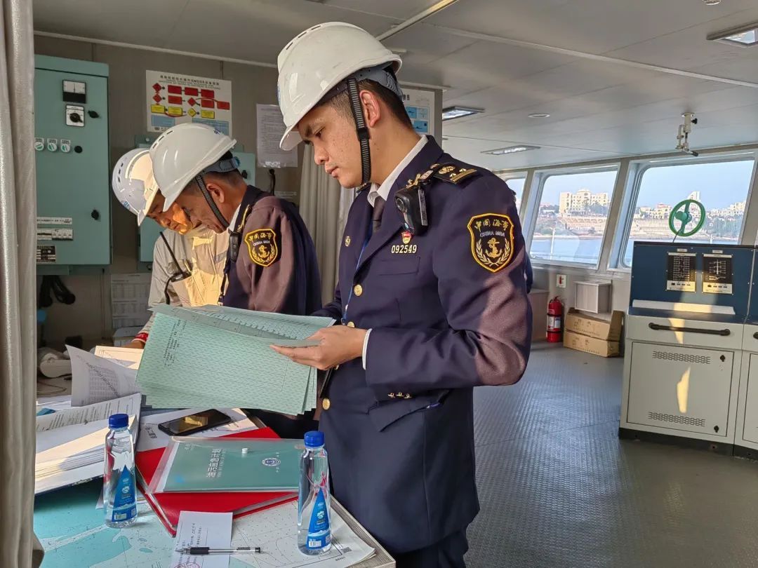 春运期间，琼州海峡实行全预约过海模式！过海攻略→